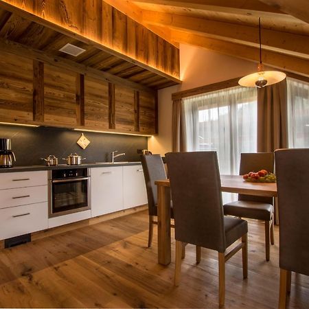 Lüch dl Cajer - Appartement Gran crëp Sankt Martin im Turm Buitenkant foto