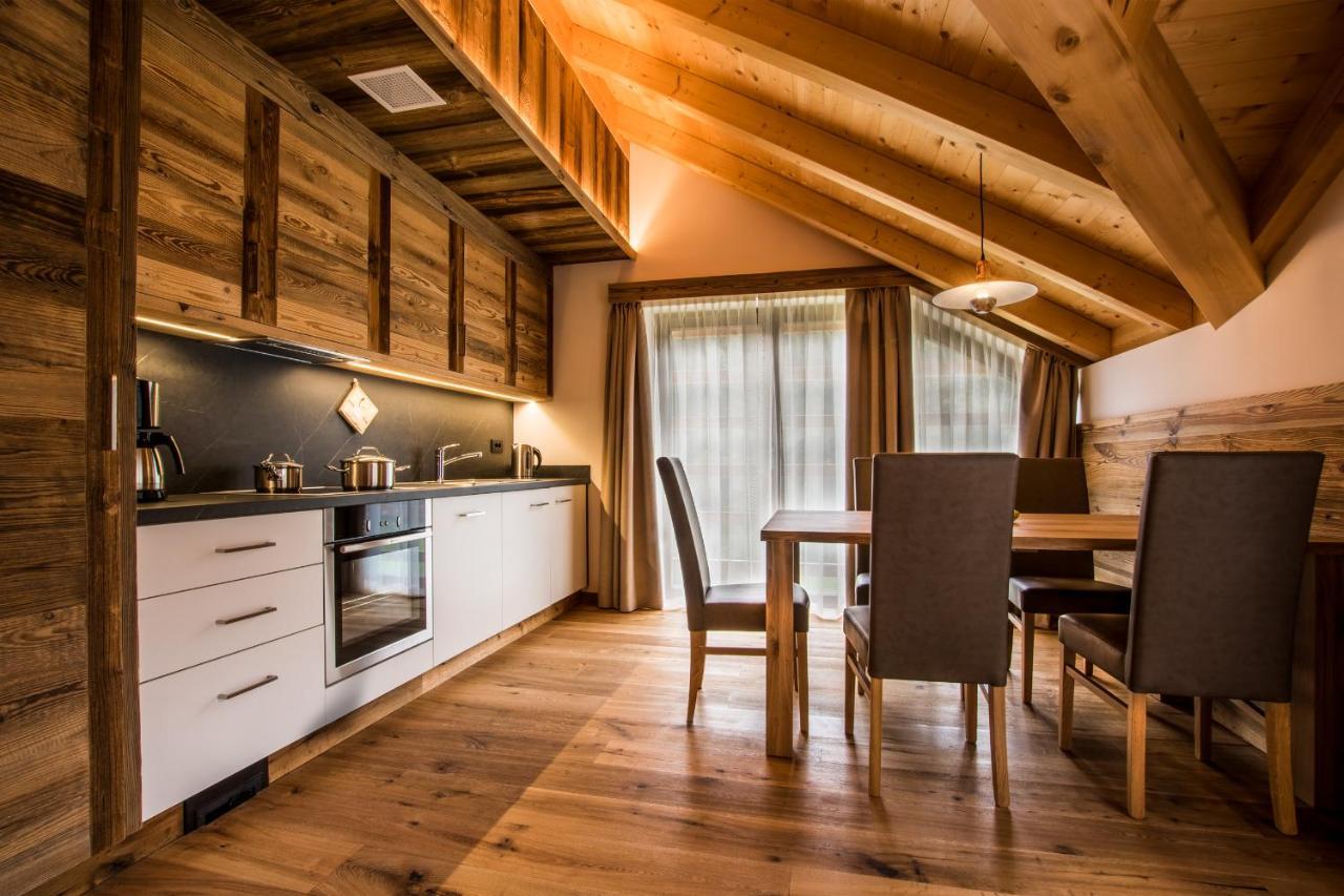 Lüch dl Cajer - Appartement Gran crëp Sankt Martin im Turm Buitenkant foto