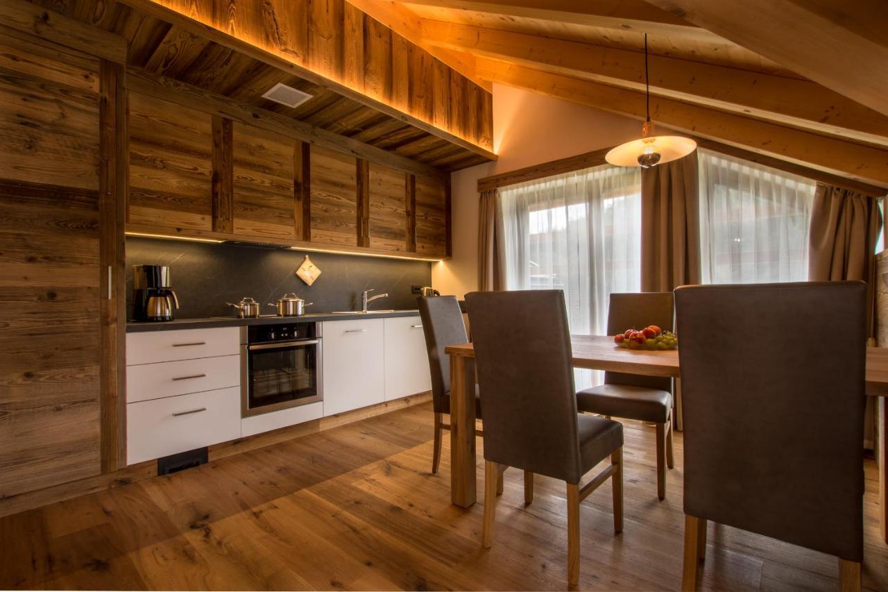 Lüch dl Cajer - Appartement Gran crëp Sankt Martin im Turm Buitenkant foto